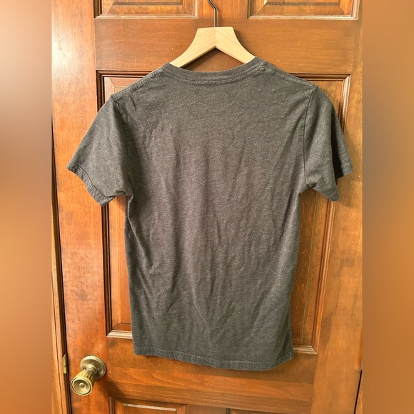 CUSTOM 77 Cute Gray and green Nerdy graphic tee. Size S - Picture 4 of 4